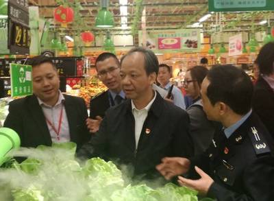 節前食品安全檢查不停歇，順德區委書記郭文海帶隊筑牢春節“舌尖安全”防線
